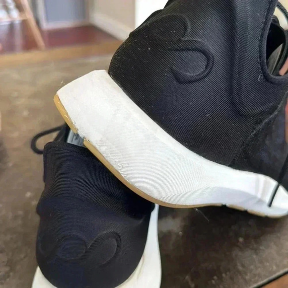 Saysh One Black Sneaker Allyson Felix Lightweight Size 8v2 - Picture 16 of 16